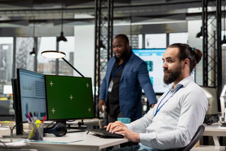 How Managed IT Services Help UAE Businesses Reduce Downtime and Improve Productivity